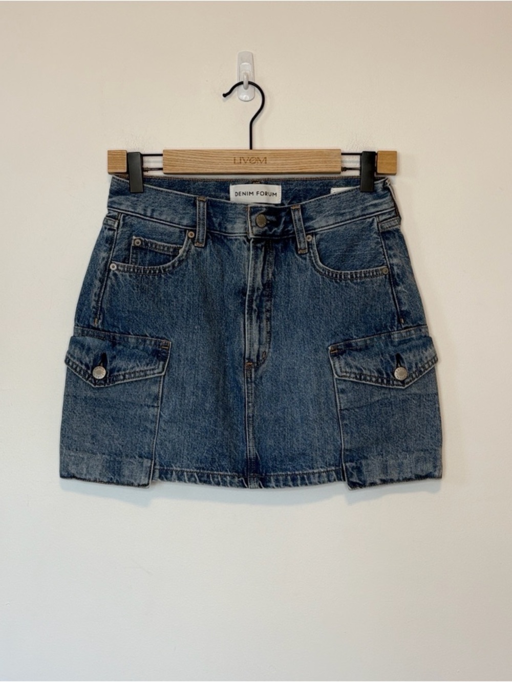 Denim Forum THE '90S MID-RISE CARGO MINI SKIRT , sz: 25 - Picture 6 of 13